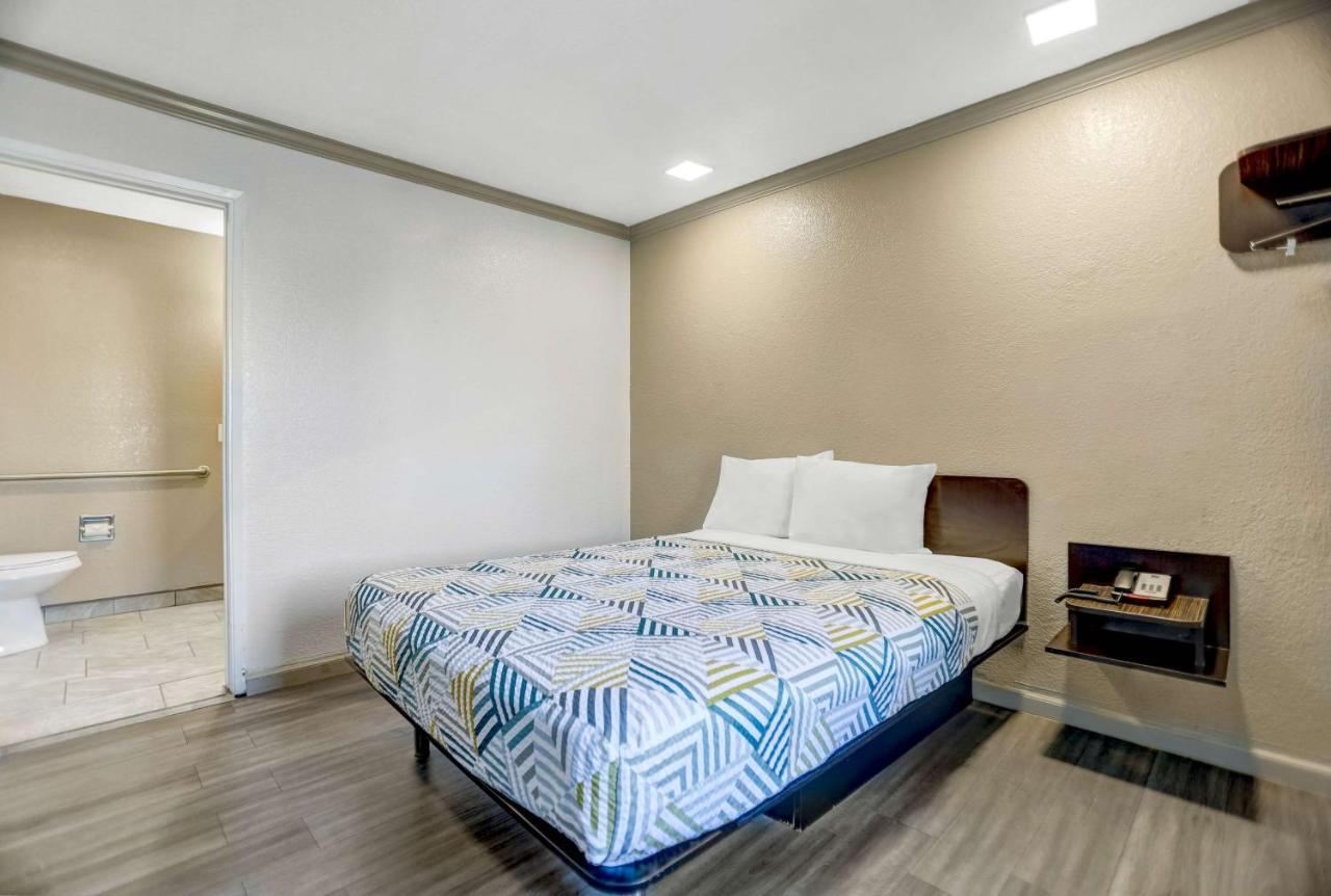Motel 6-Red Bluff, Ca Zewnętrze zdjęcie