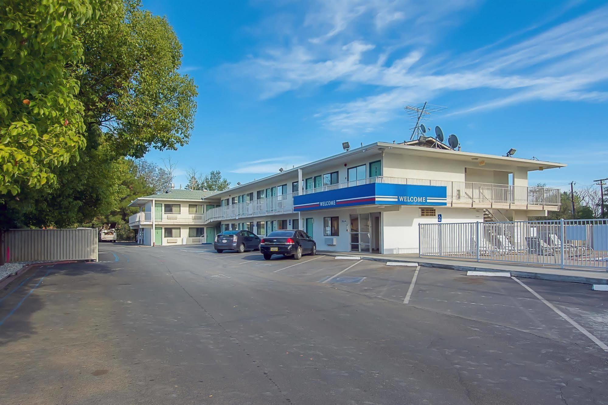 Motel 6-Red Bluff, Ca Zewnętrze zdjęcie
